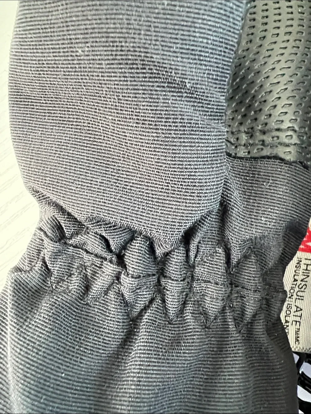 3M Thinsulate | Black Kids Mittens Size 2T/3T